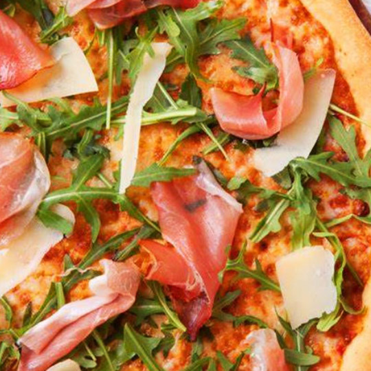 proscuitto wood fired pizza