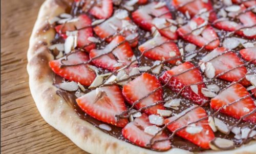 Nutella Strawberry Dessert Pizza